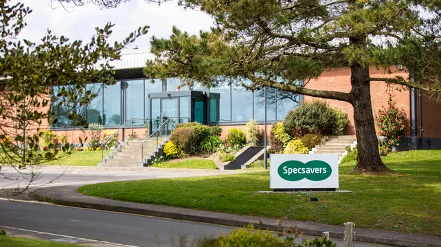 Specsavers’ profits leap 26.6% to £430m despite inflation concern